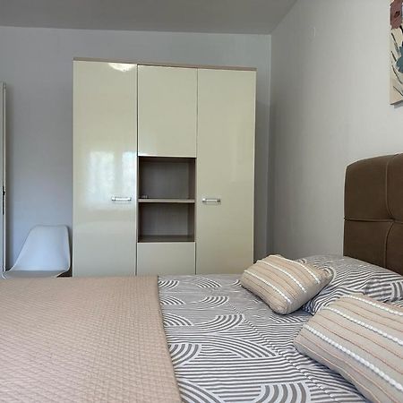Luxury Apartment Petra With Private Pool Zadar Exterior foto