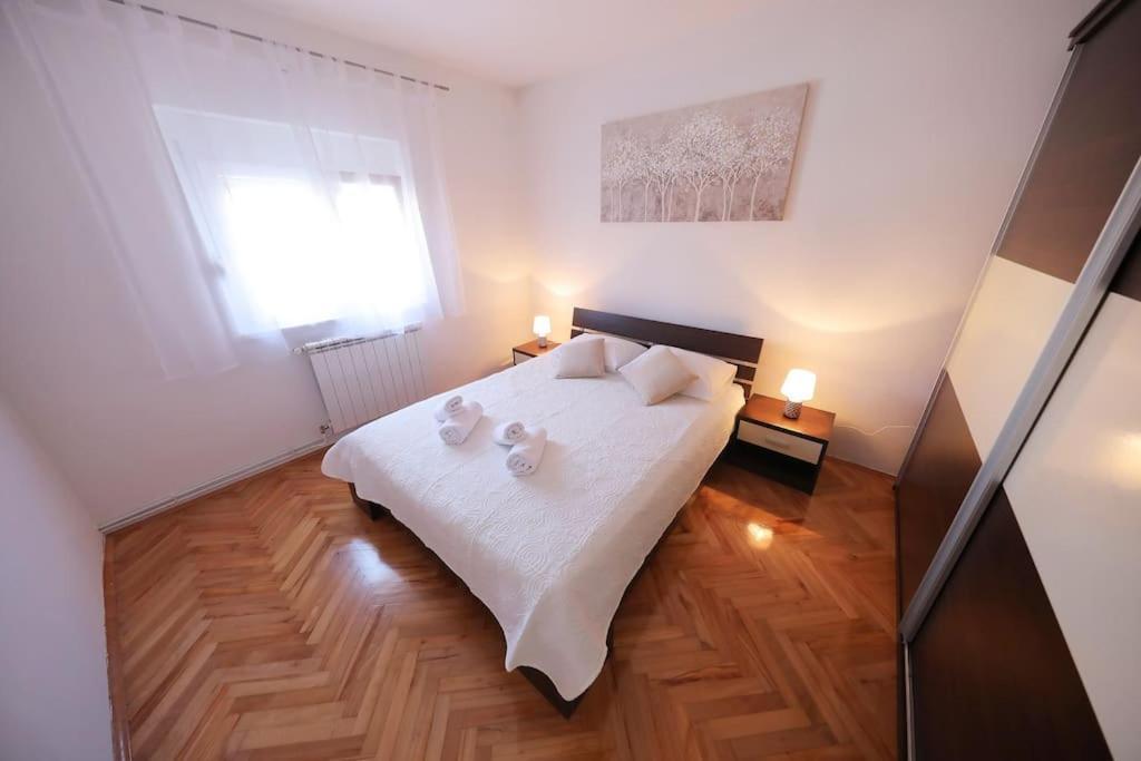 Luxury Apartment Petra With Private Pool Zadar Exterior foto