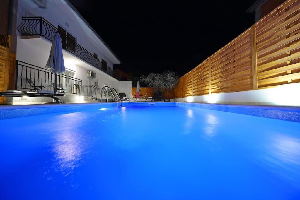 Luxury Apartment Petra With Private Pool Zadar Exterior foto